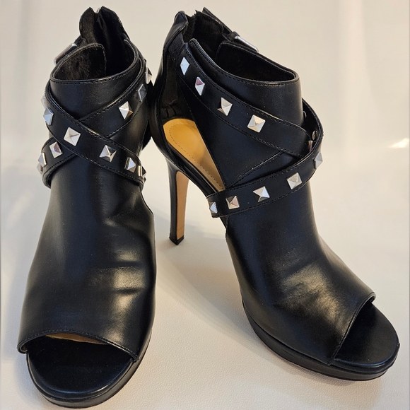 Marc Fisher Peep Toe Black Studded High Heels - Picture 1 of 7